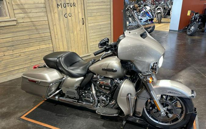 2018 Harley-Davidson Touring FLHTCU - Electra Glide Ultra Classic