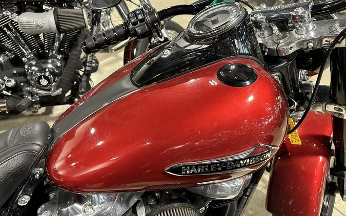 2018 Harley-Davidson® SOFTAIL SLIM