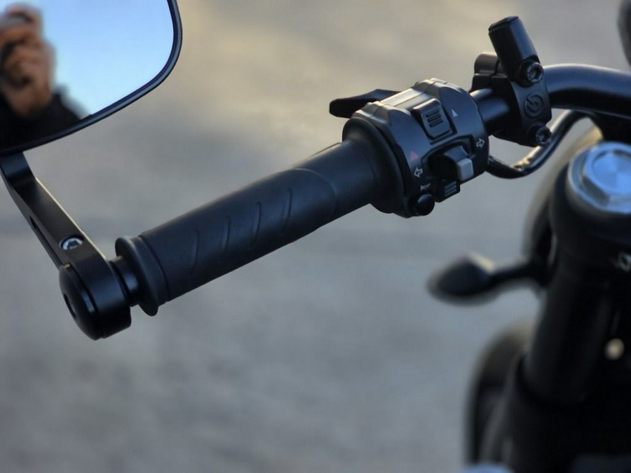 2015 Ducati Monster 821 Dark