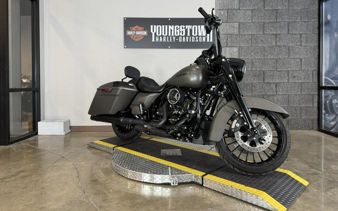 2018 Harley-Davidson® Road King® Special FLHRXS