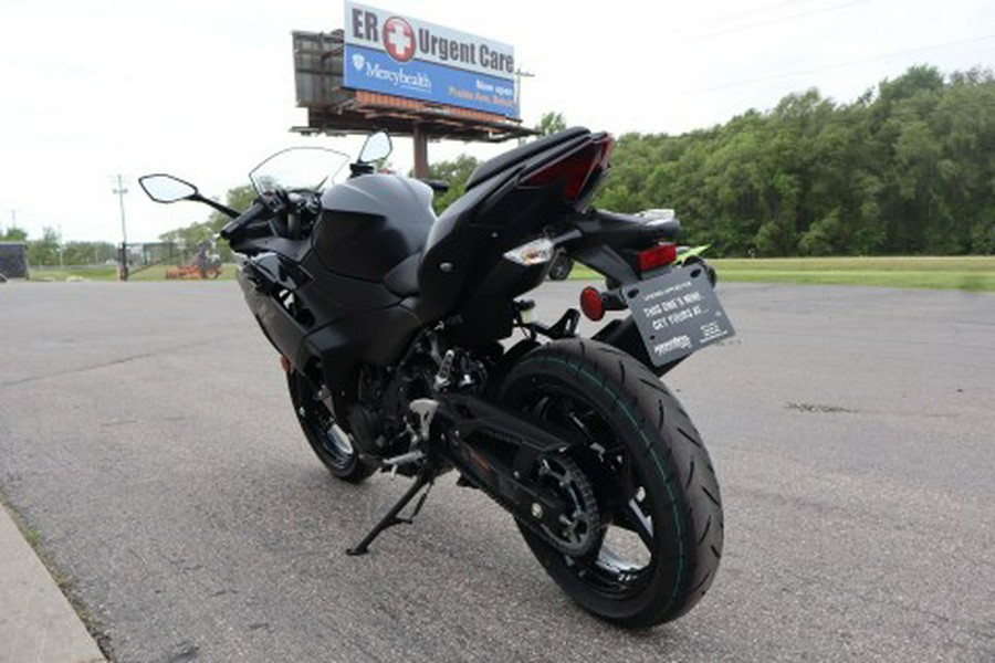 2026 Kawasaki Ninja® 500