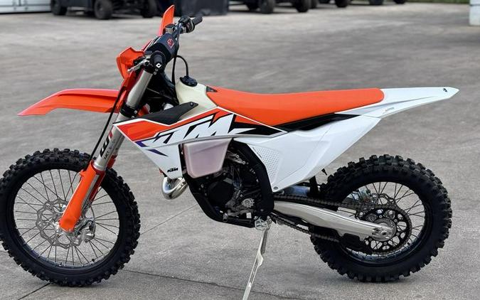 2023 KTM 125 XC