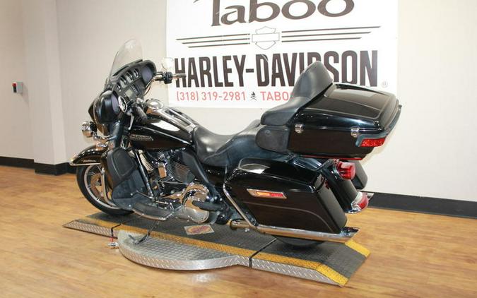 2015 Harley-Davidson® FLHTCU - Electra Glide® Ultra Classic®