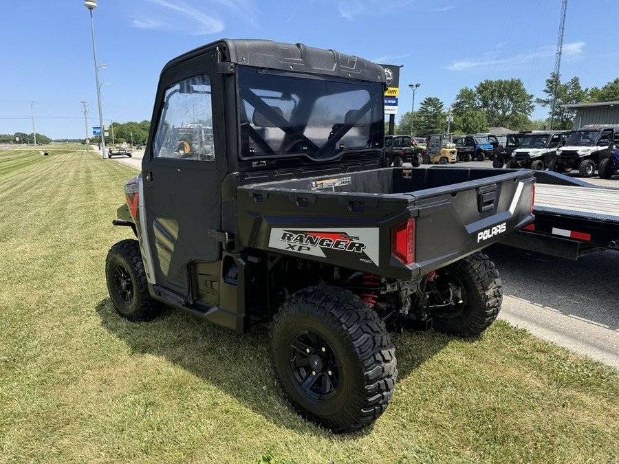 2019 Polaris® Ranger XP® 900 EPS Premium Silver Pearl