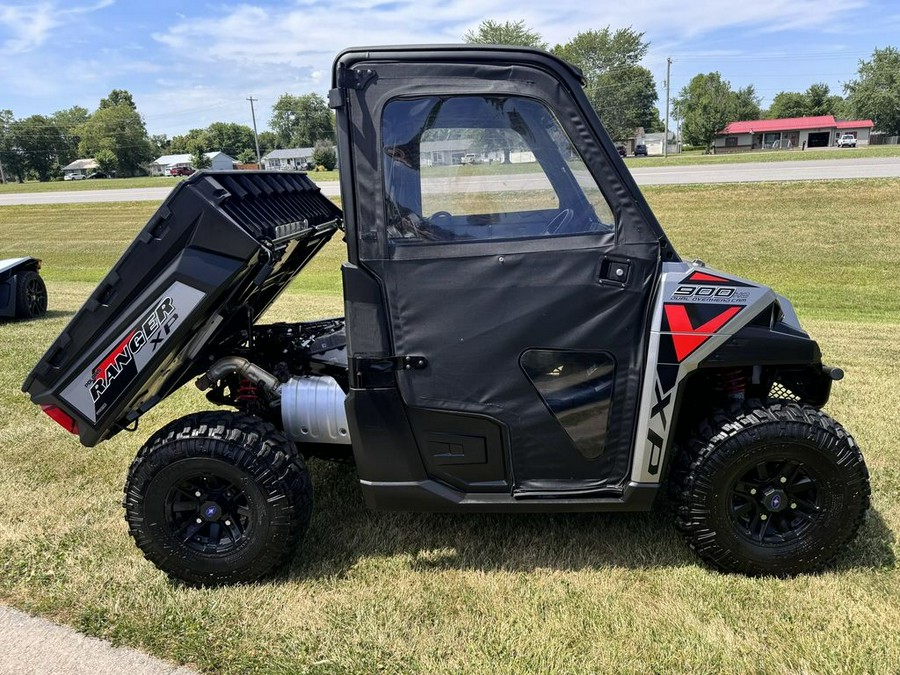 2019 Polaris® Ranger XP® 900 EPS Premium Silver Pearl