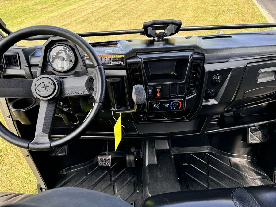 2019 Polaris® Ranger XP® 900 EPS Premium Silver Pearl