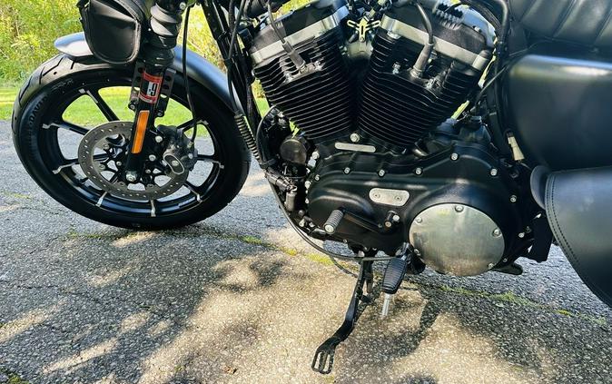 2016 Harley-Davidson® XL883N - Sportster® Iron 883™