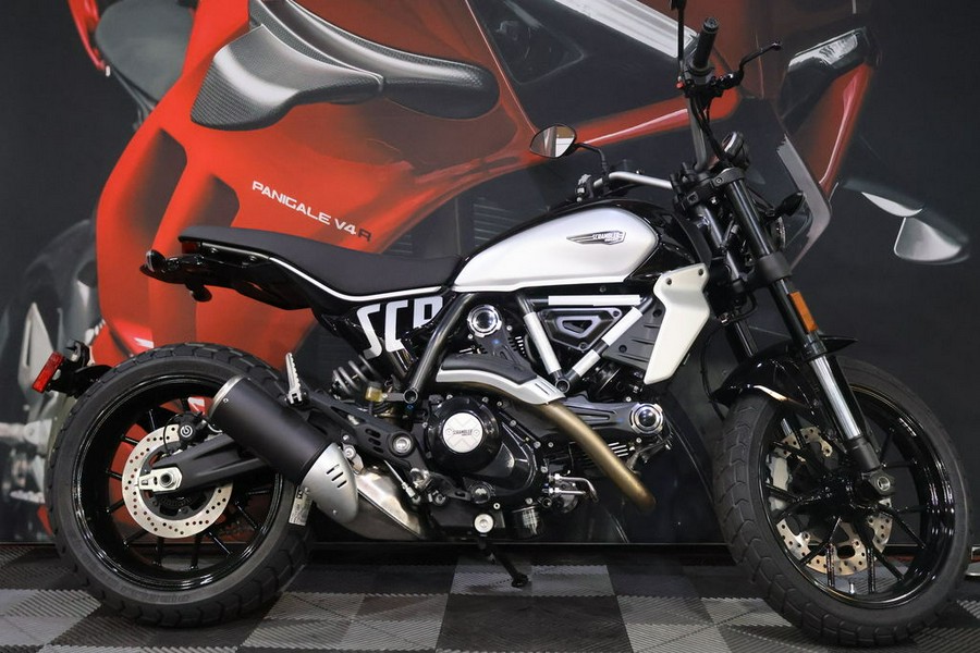 2024 Ducati Scrambler Icon (2G) Black