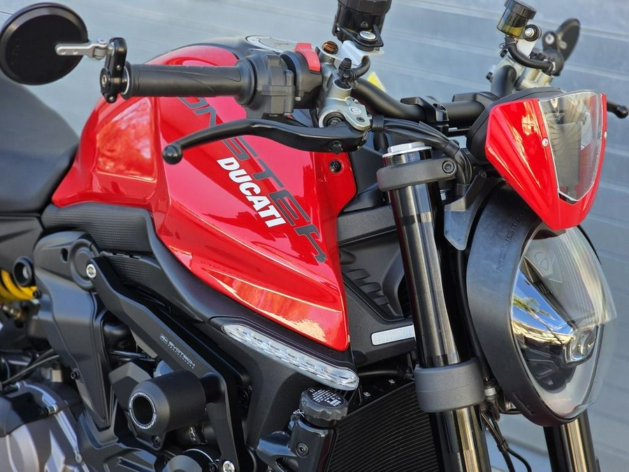 2022 Ducati Monster 937+