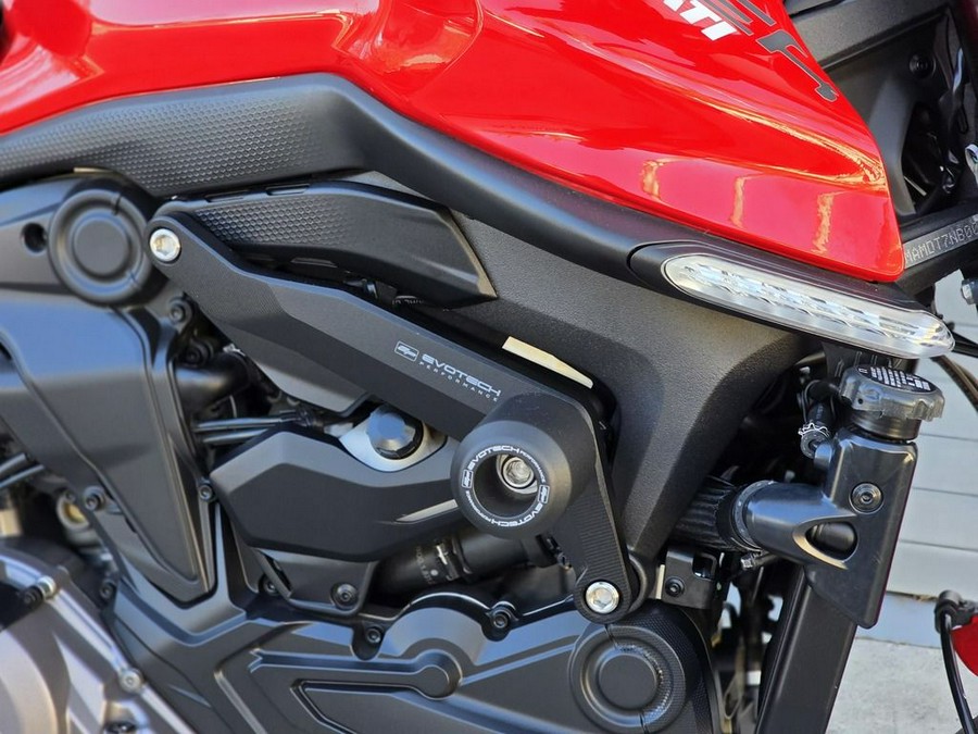 2022 Ducati Monster 937+