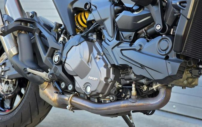 2022 Ducati Monster 937+