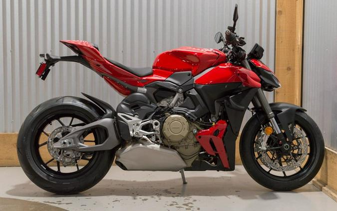 2026 Ducati Streetfighter V4 V4