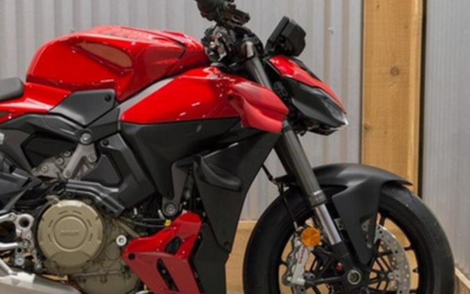 2026 Ducati Streetfighter V4 V4