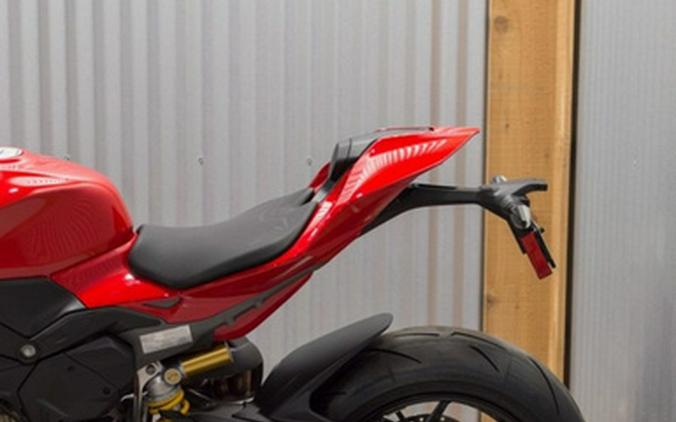 2026 Ducati Streetfighter V4 V4