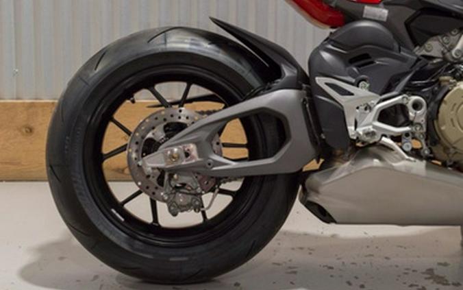 2026 Ducati Streetfighter V4 V4