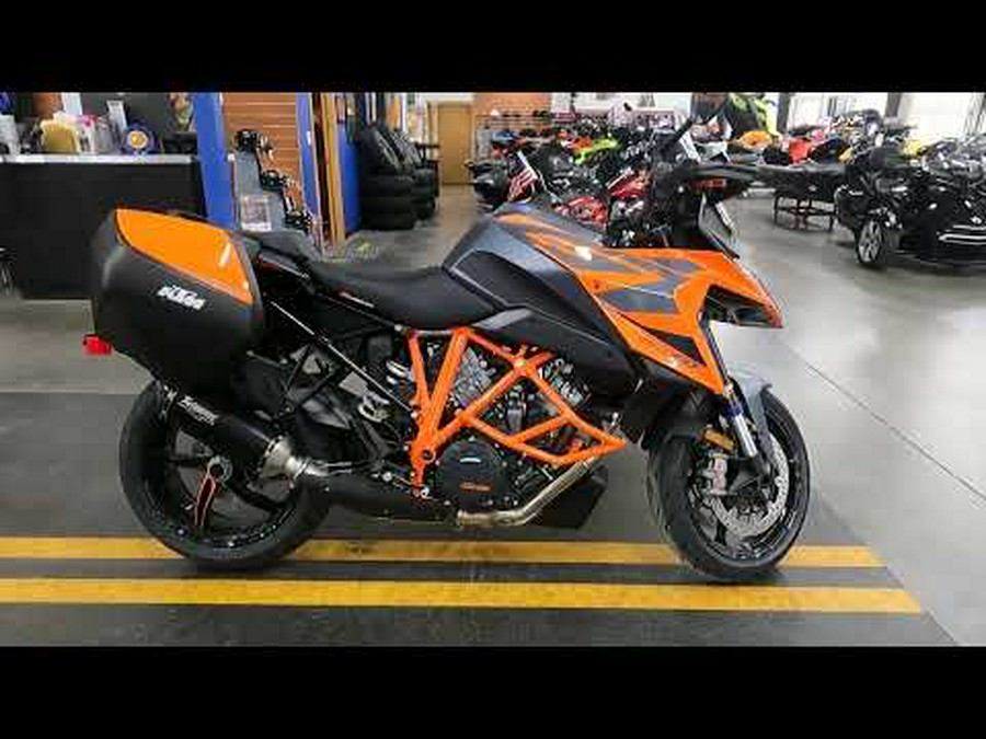 2023 KTM 1290 SUPER DUKE GT