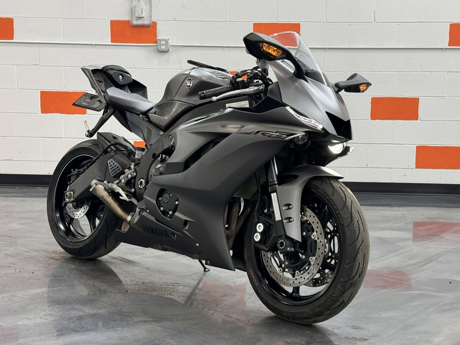 2019 YAMAHA R6