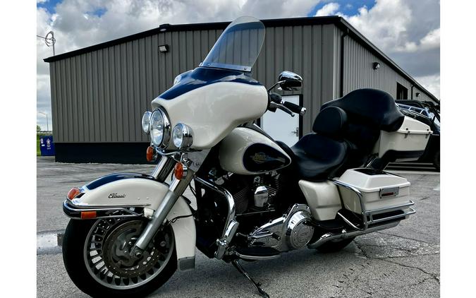 2012 Harley-Davidson® FLHTC - Electra Glide Classic