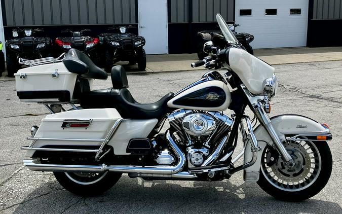 2012 Harley-Davidson® FLHTC - Electra Glide Classic