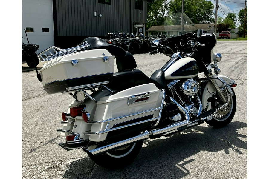 2012 Harley-Davidson® FLHTC - Electra Glide Classic