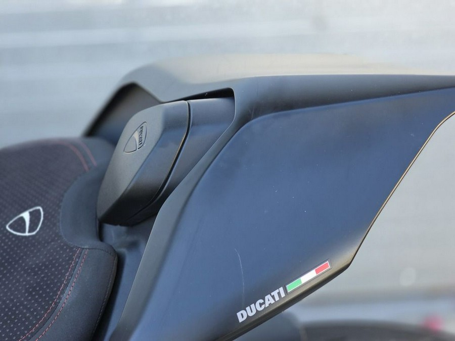 2021 Ducati Streetfighter V4 S