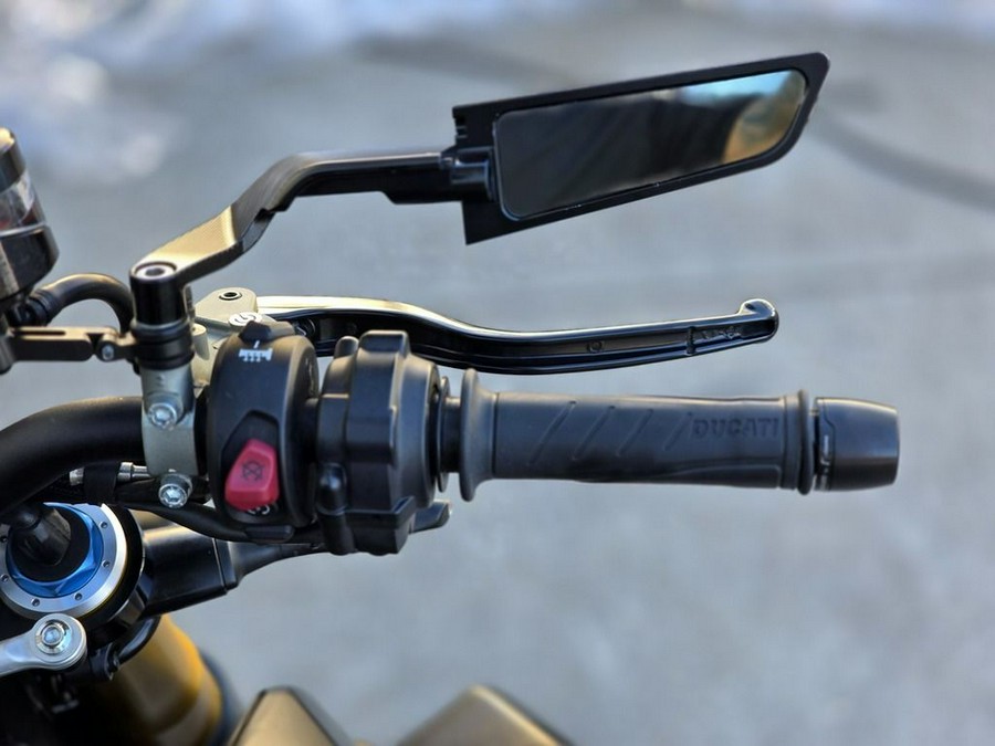 2021 Ducati Streetfighter V4 S