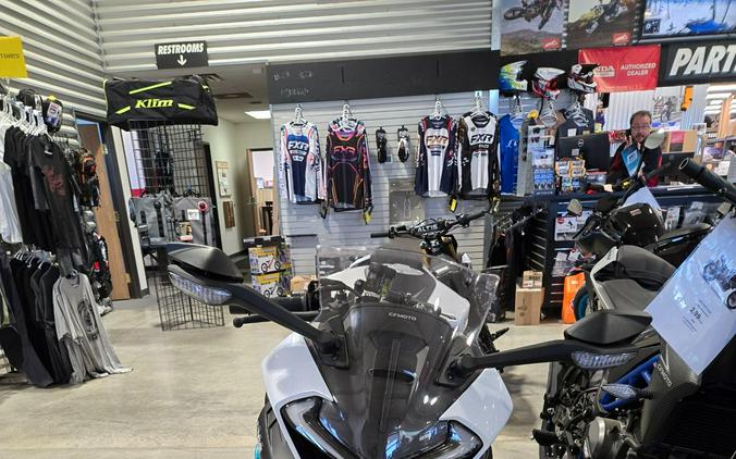 2025 CFMOTO 675SS