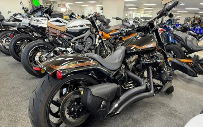2016 Harley-Davidson Softail FXSE - CVO Pro Street Breakout