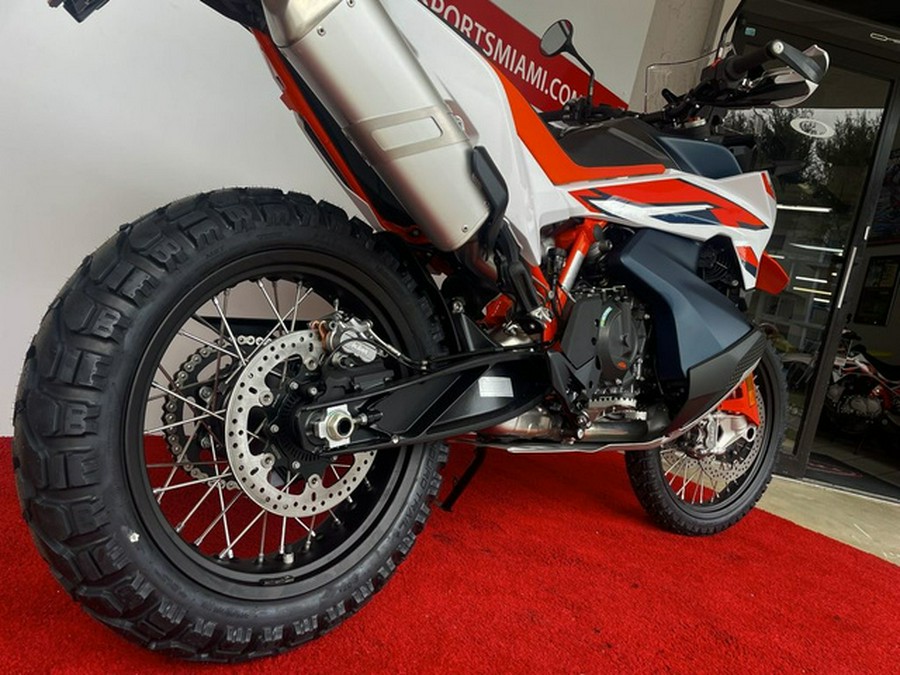 2024 KTM 890 Adventure R