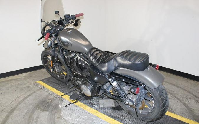 2018 Harley-Davidson® XL883N - Sportster® Iron 883™