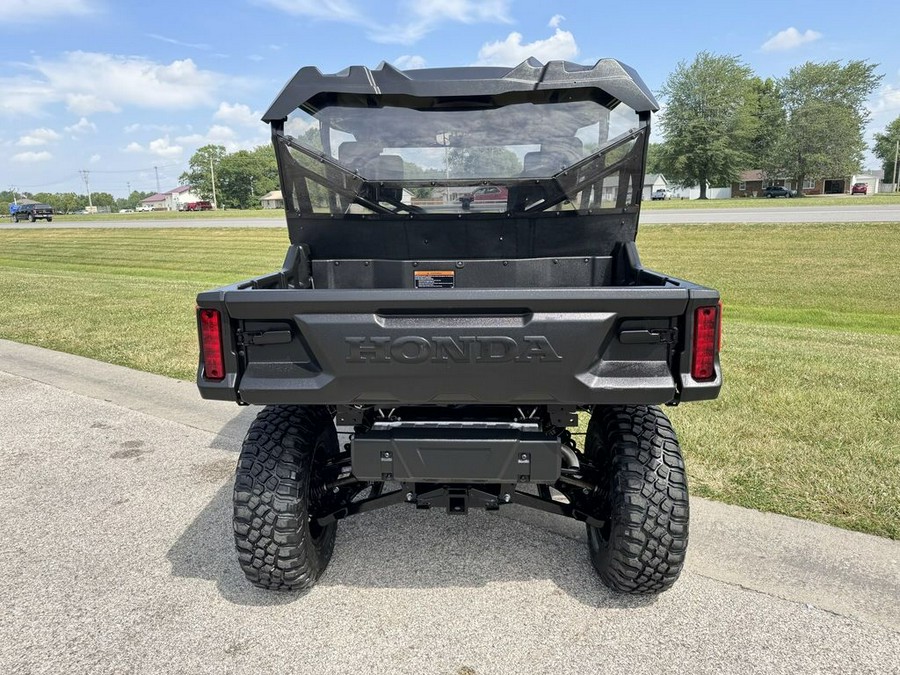 2023 Honda® Pioneer 1000-6 Deluxe Crew