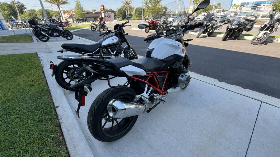 2016 BMW R 1200 R