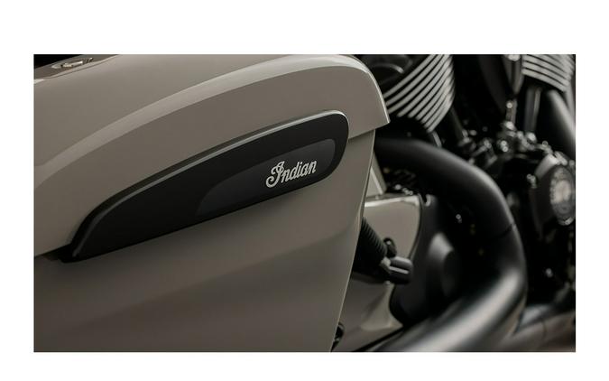 2024 Indian Motorcycle ChieftainÂ® Dark HorseÂ®