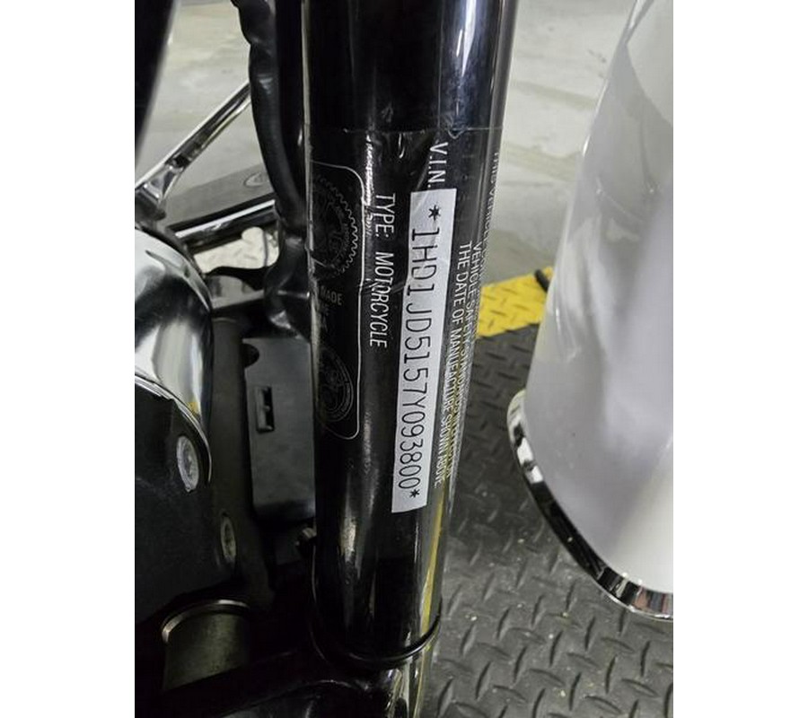 2007 Harley-Davidson® FLSTN - Softail® Deluxe