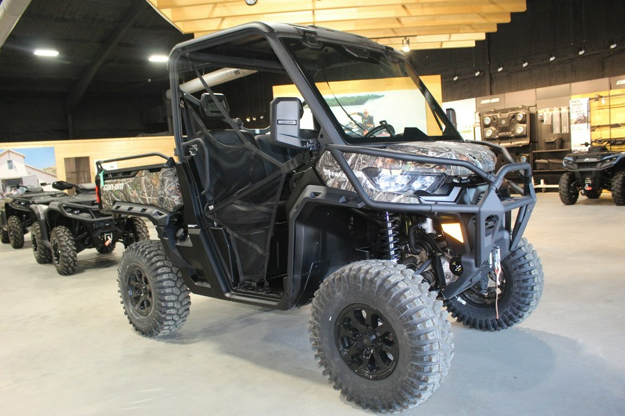 2025 Can-Am SSV DEFENDER XT HD10