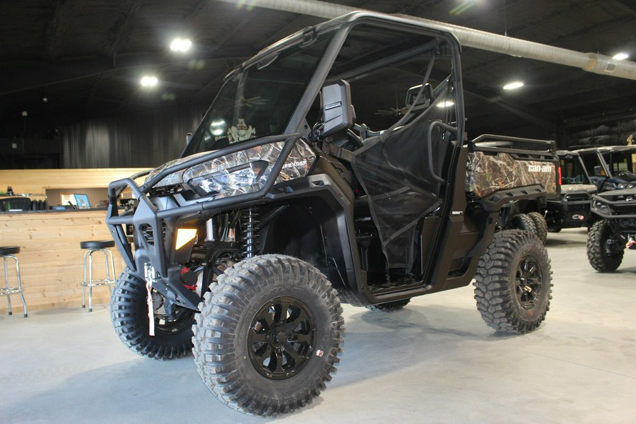 2025 Can-Am SSV DEFENDER XT HD10