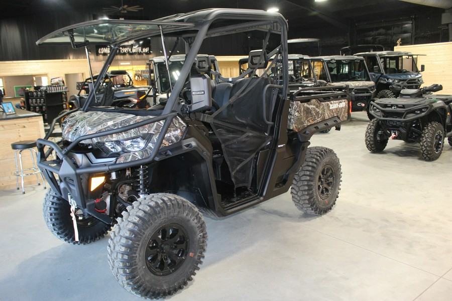 2025 Can-Am SSV DEFENDER XT HD10