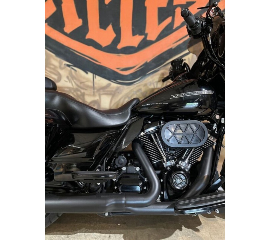FLHXS 2020 Street Glide® Special