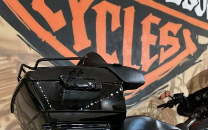 FLHXS 2020 Street Glide® Special