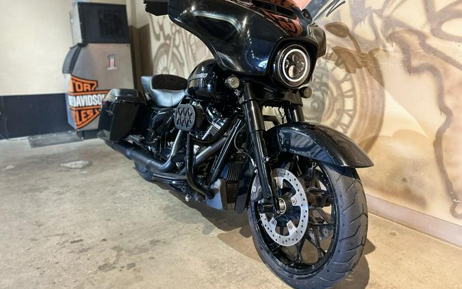 FLHXS 2020 Street Glide® Special