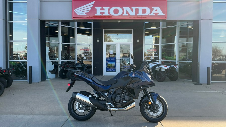 2025 Honda NT1100DS