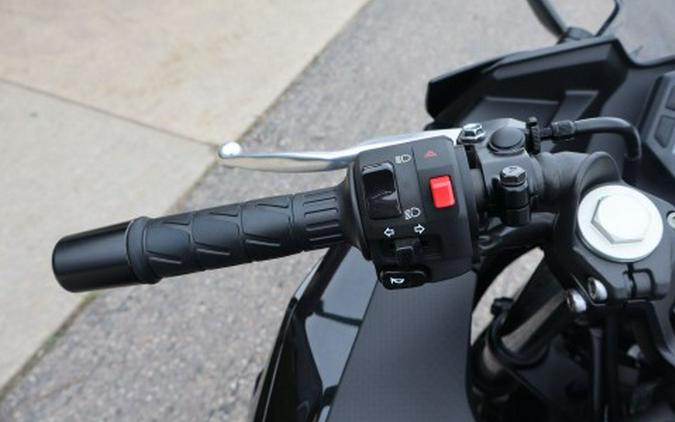 2026 Kawasaki Ninja® 500