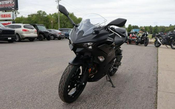 2026 Kawasaki Ninja® 500
