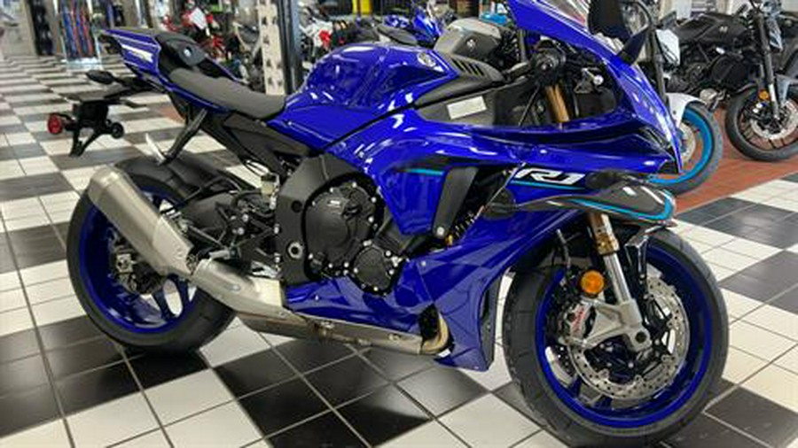 2026 Yamaha YZF-R1