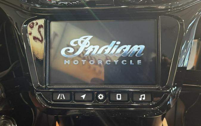 2026 Indian Motorcycle® Challenger 112 Dark Horse® Signature Series