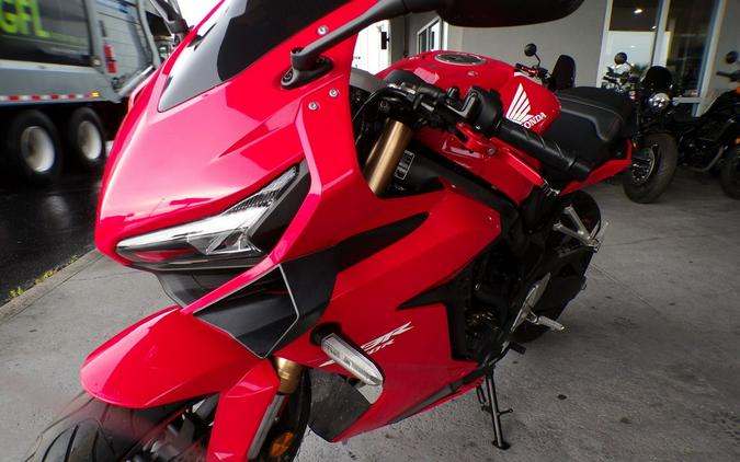 2019 Honda® CBR650R