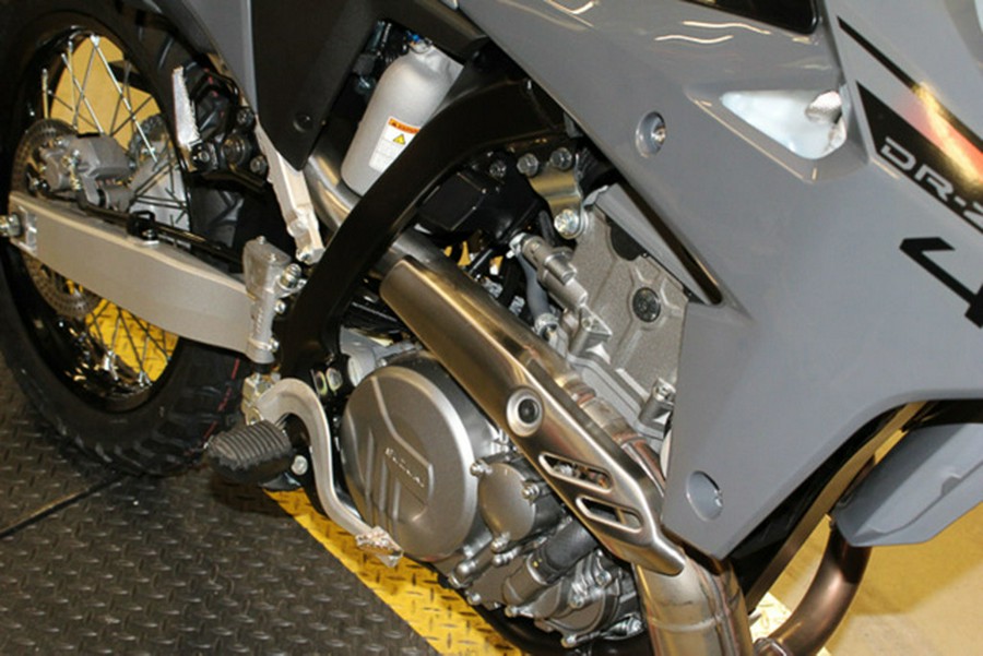 2025 Suzuki DR-Z4SM5