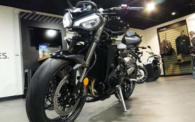 2025 Triumph Street Triple 765 RS Phantom Black