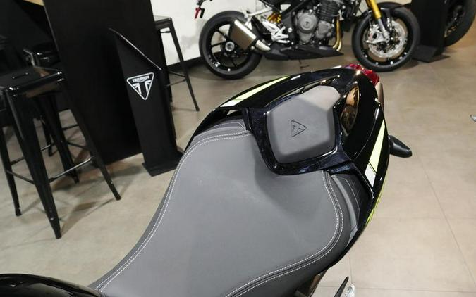 2025 Triumph Street Triple 765 RS Phantom Black