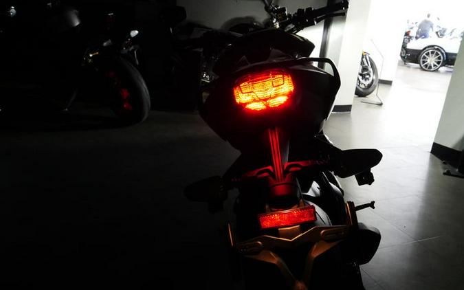 2025 Triumph Street Triple 765 RS Phantom Black